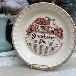Vintage Jeannette Strawberry Pie pan Country